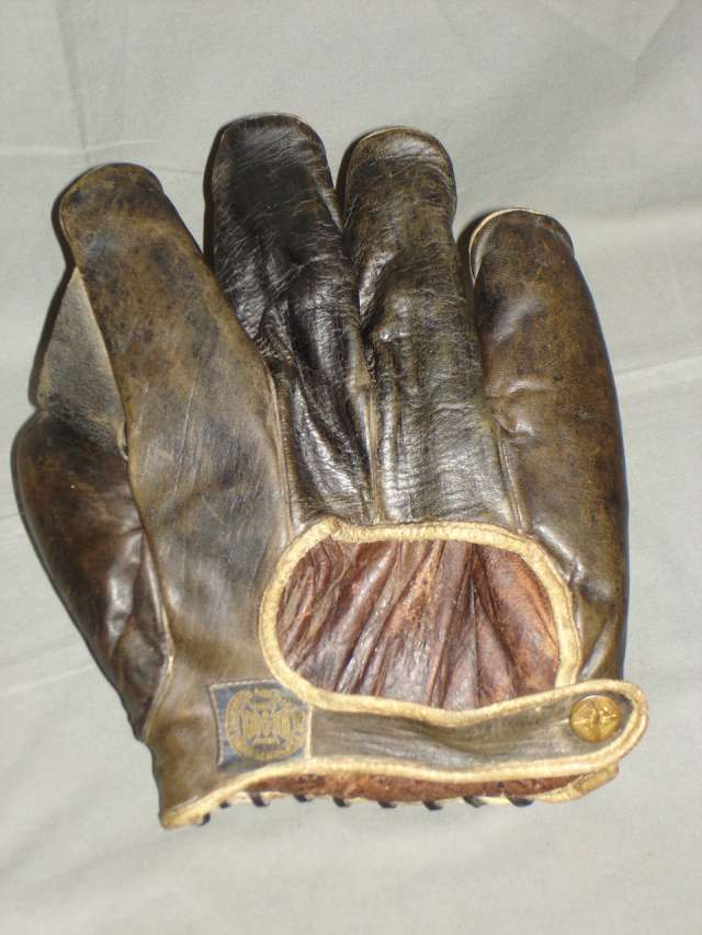 Goldsmith 50 Full Web Back